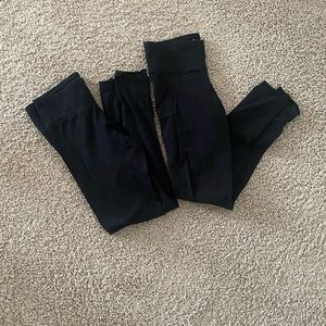 2 TNA Leggings